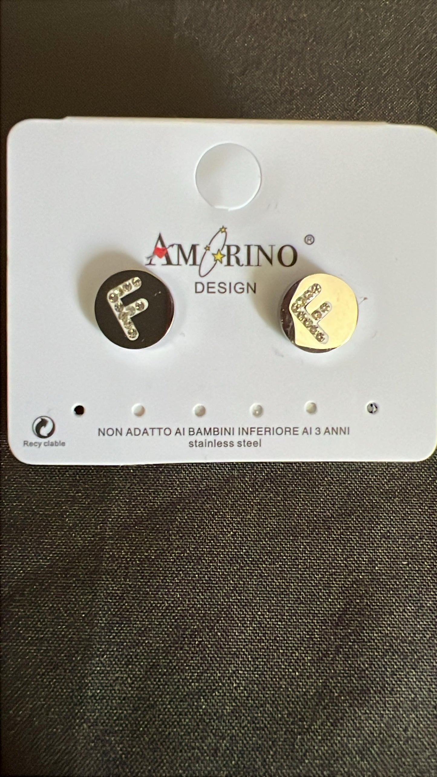 Orecchini con iniziale