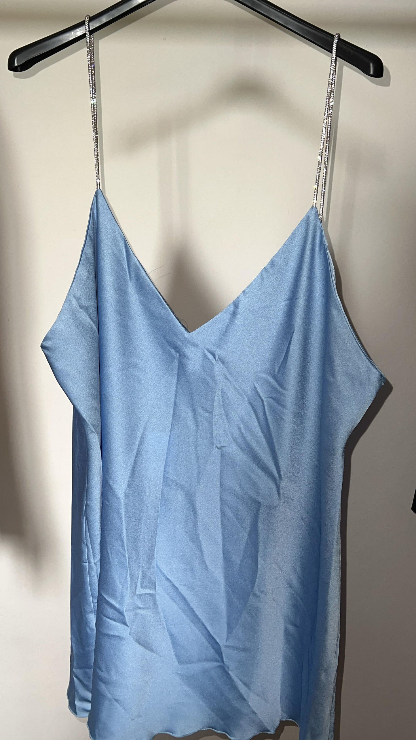 Blusa bretelle con brillantini